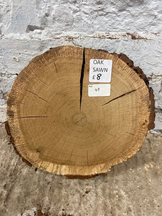 Oak Round No 49 - 260x250x45mm Sawn