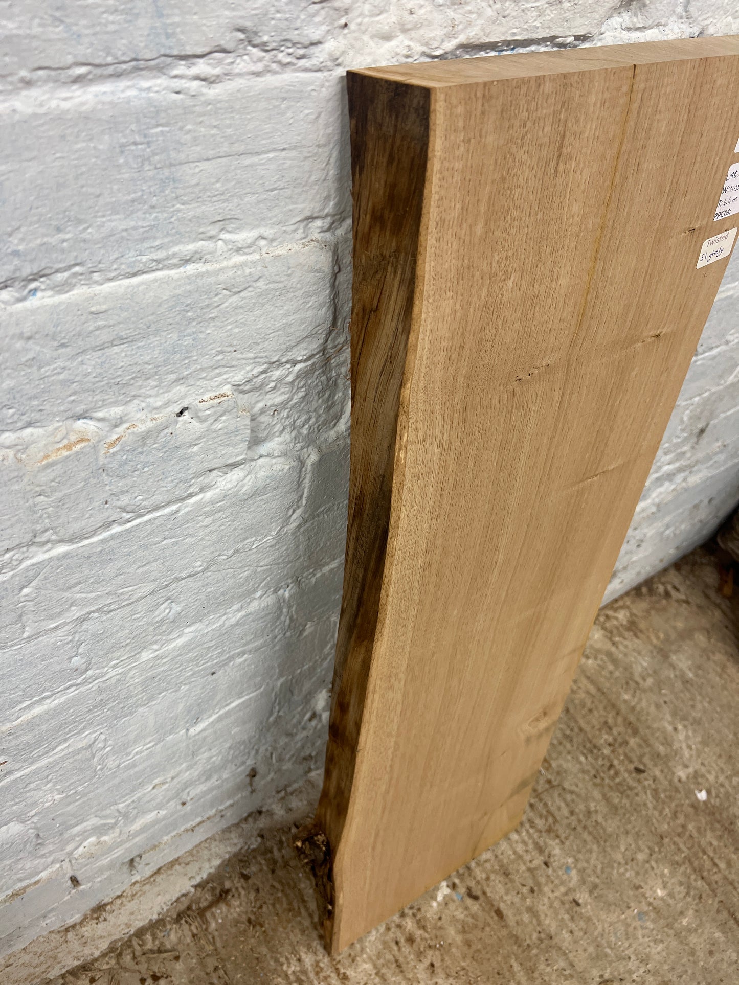 Chestnut No 177 - 985x310-350x44mm Planed