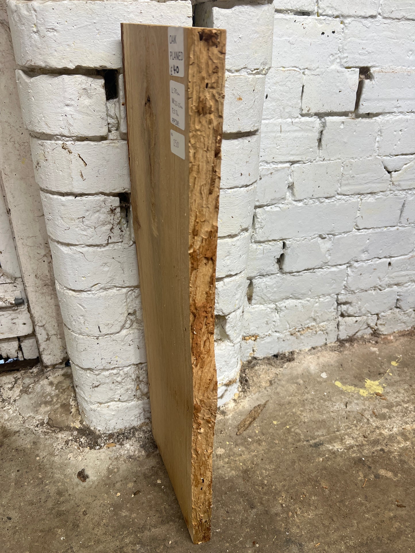 Oak No 250 - 700x230-250x27mm Planed