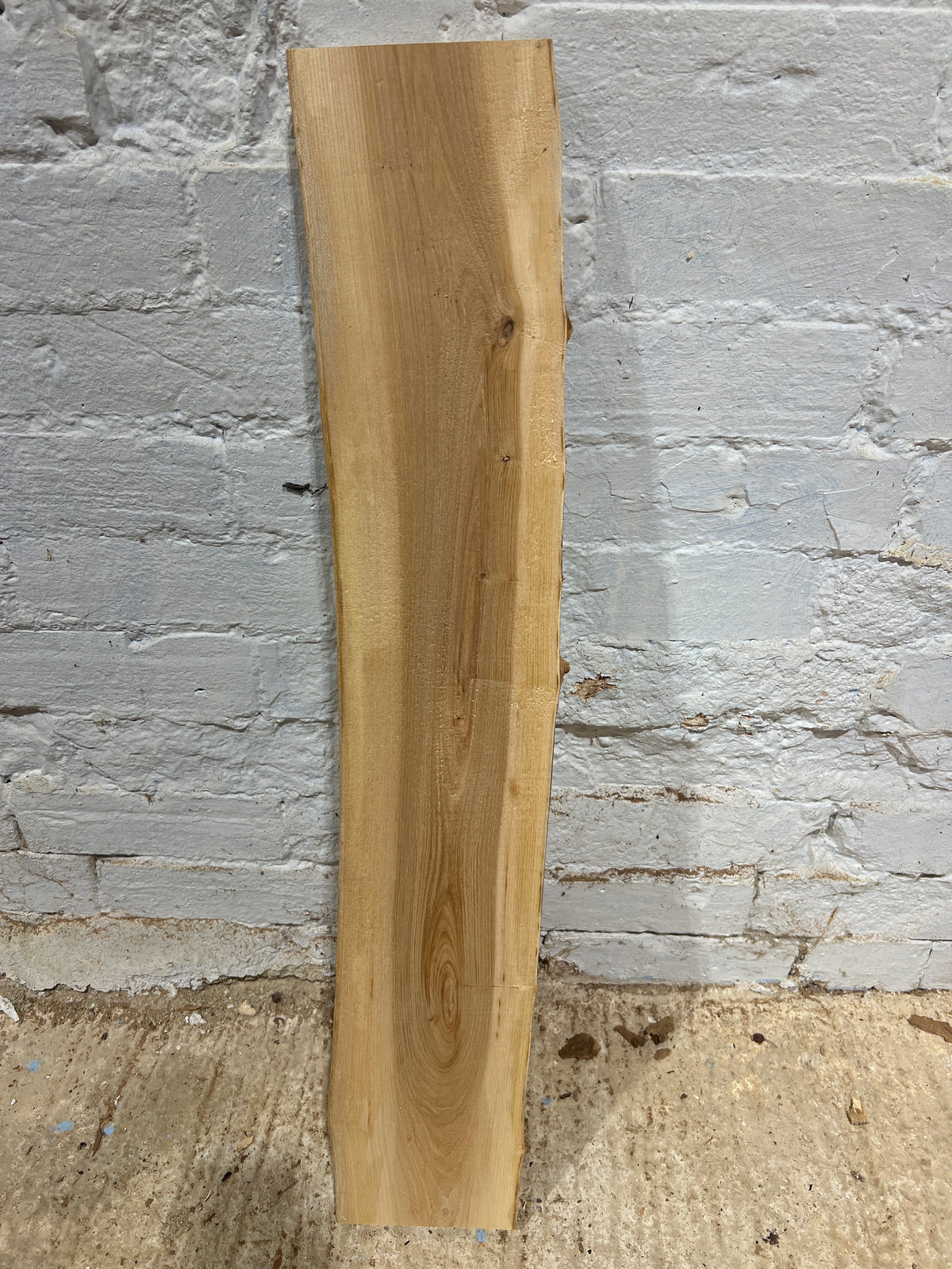 Elm No 155 - 810x140x27mm Planed