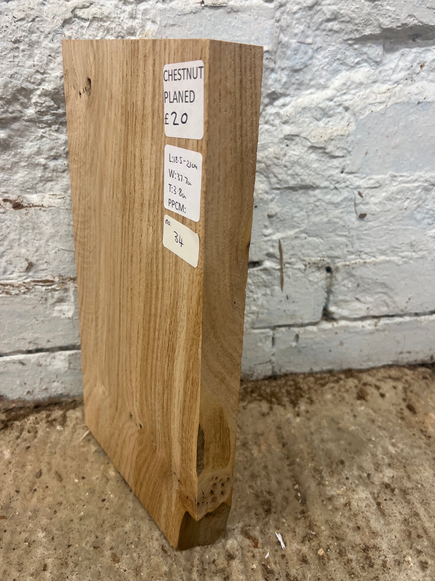 Chestnut No 34 - 377x185-210x38mm Planed