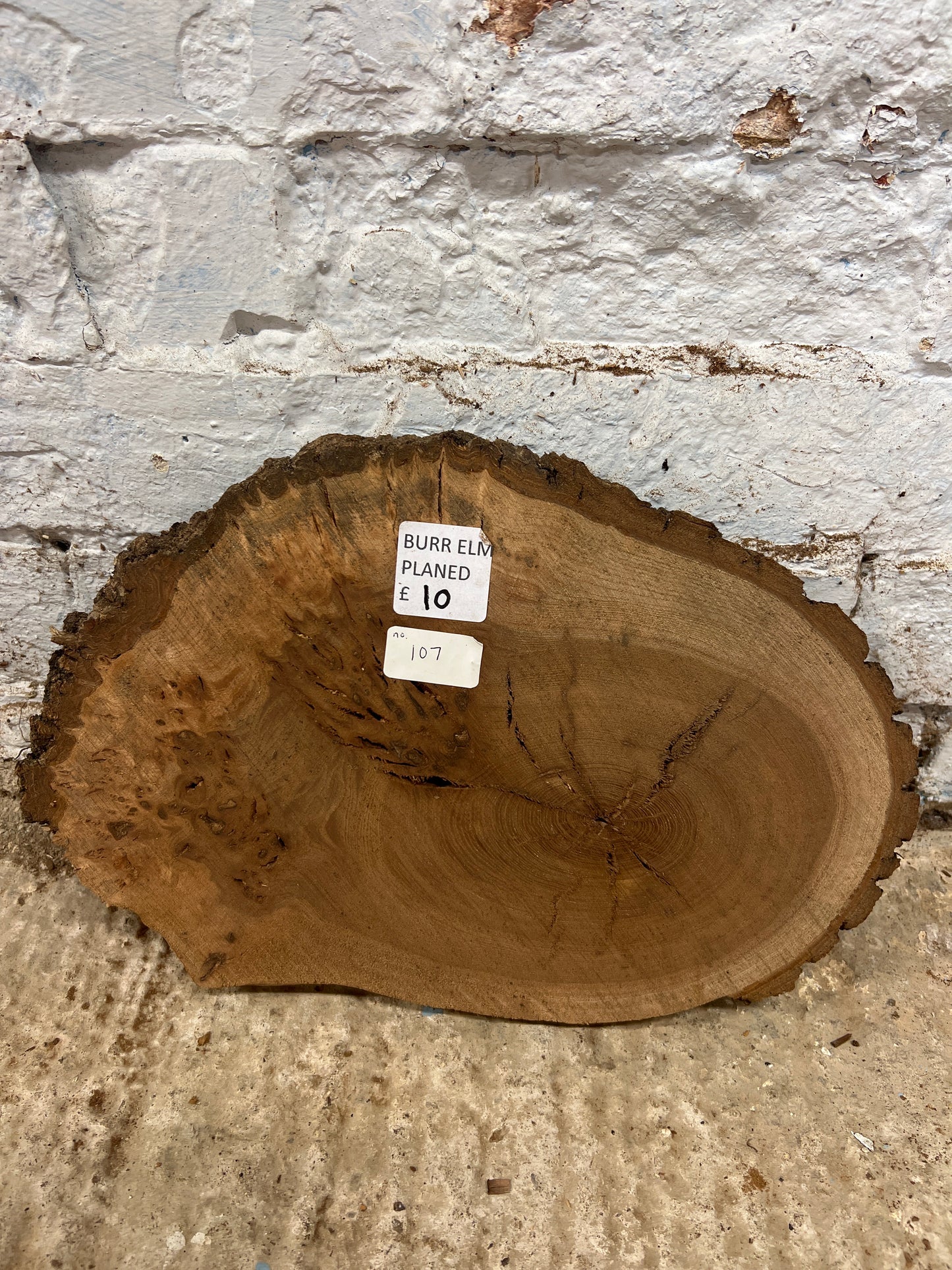 Burr Elm No 107 - 350x240x20mm Sawn