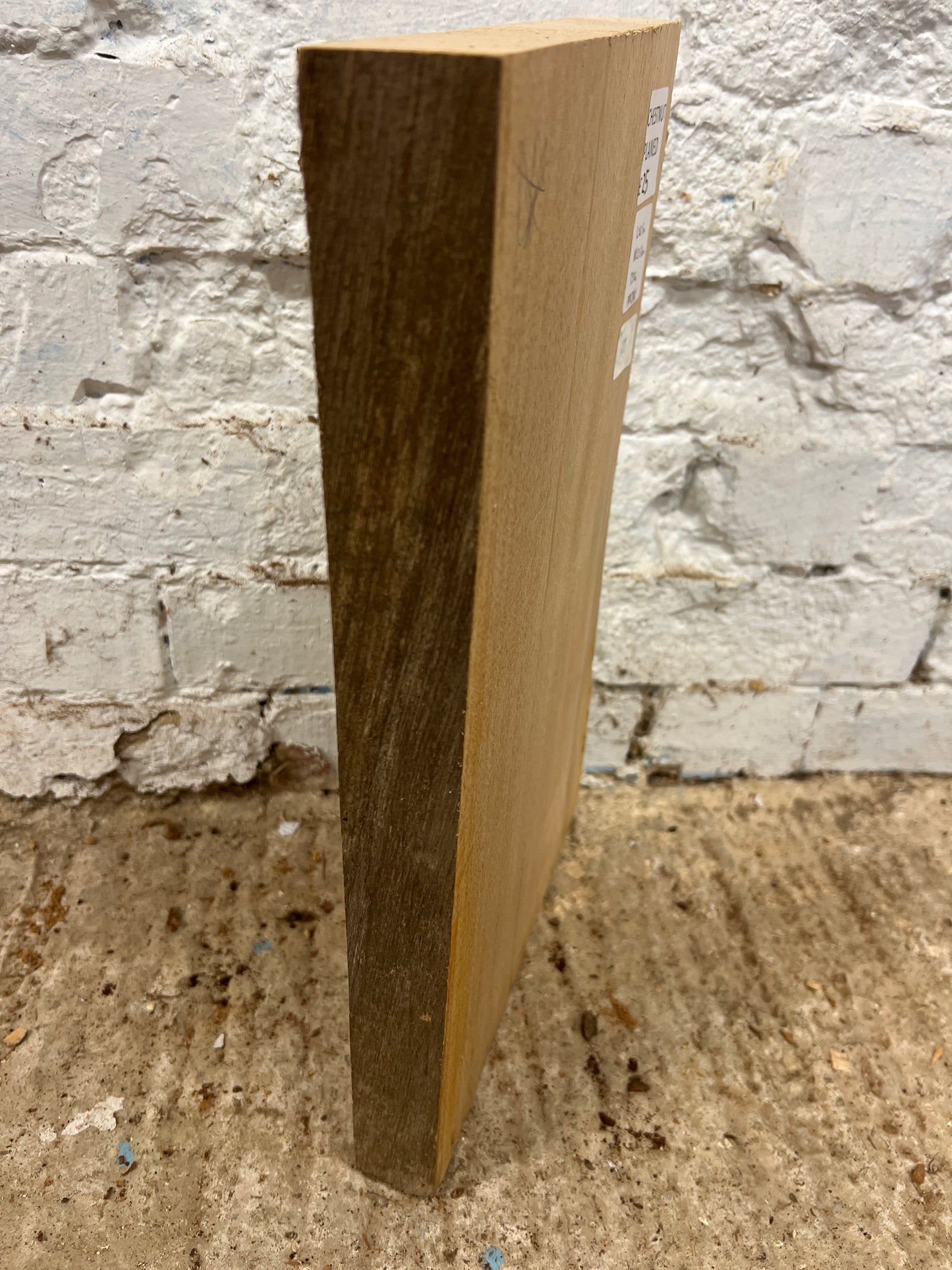 Chestnut No 127 - 425x220-260x35mm Planed