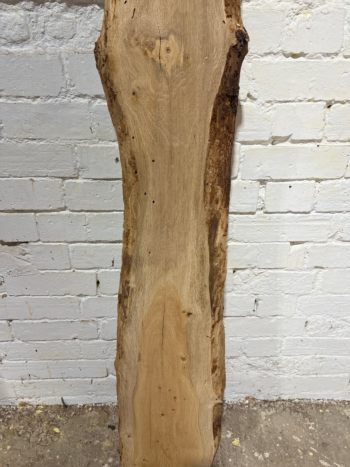 Oak No 127 - 1845x210-270x30mm Planed