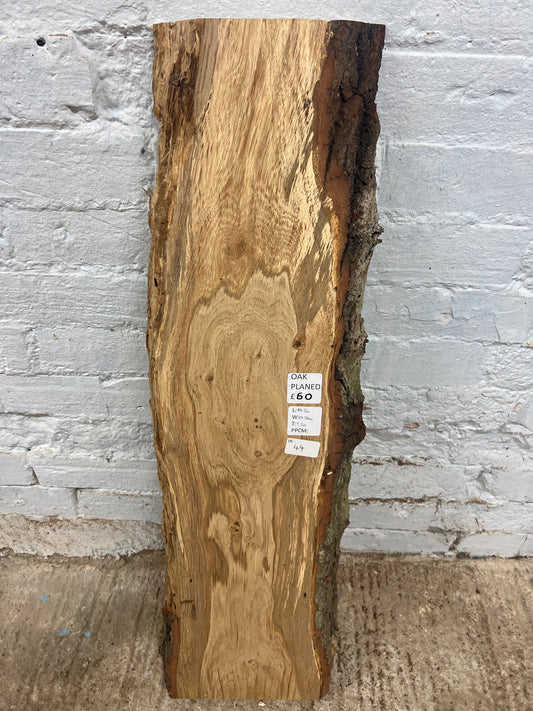 Oak No 44 - 845x200-240x35mm Planed