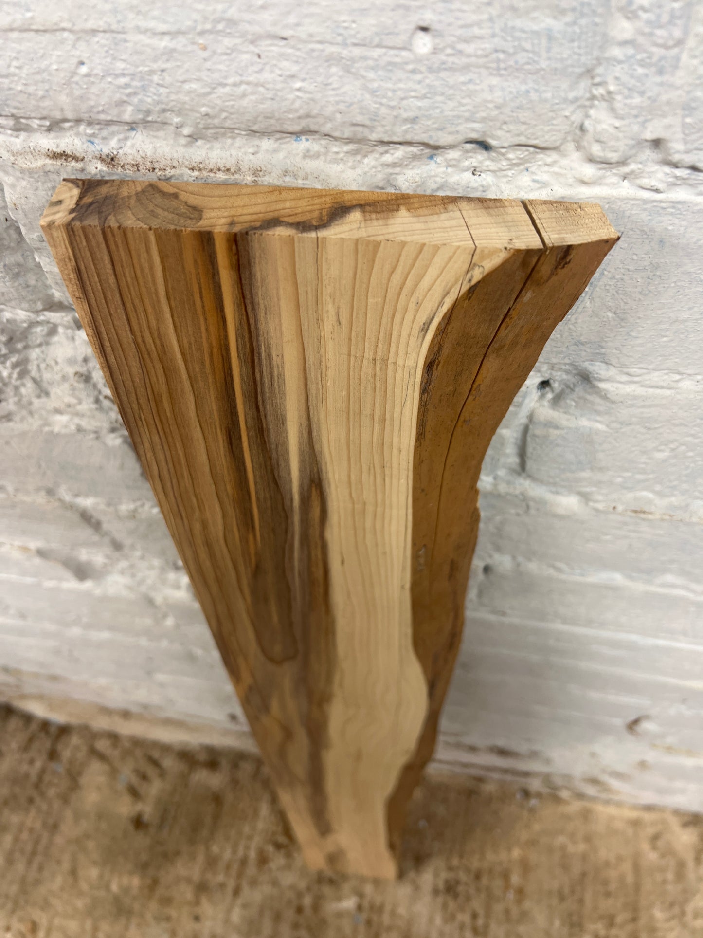 Yew No 191 - 1140x130-140x20mm Planed