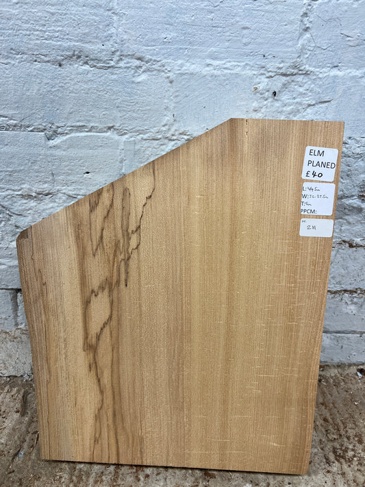 Elm No 211 - 445x350-375x50mm Planed