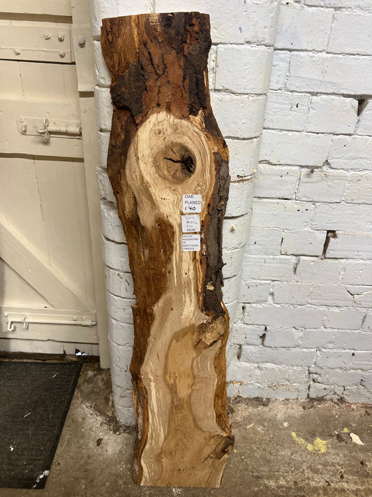 Oak No 127 - 1115x180-260x30mm Planed