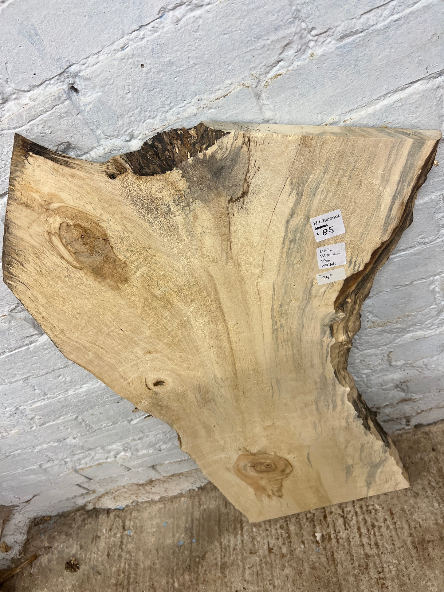 Horse Chestnut No 245 - 1030x340-560x30mm Planed