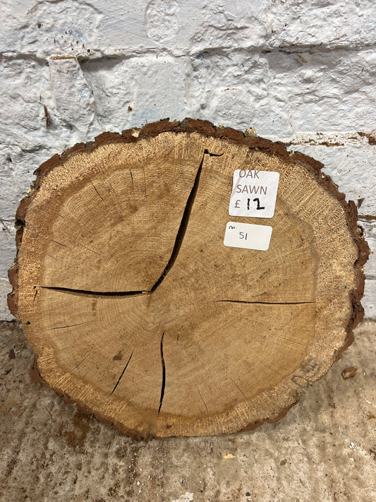 Oak Round No 51 - 300x290x50mm Sawn
