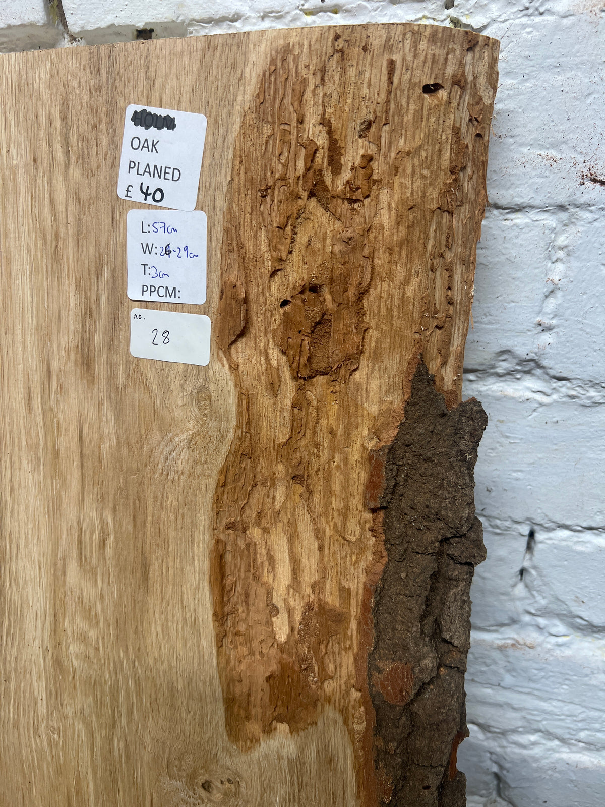 Oak No 28 - 570x260-290x30mm Planed