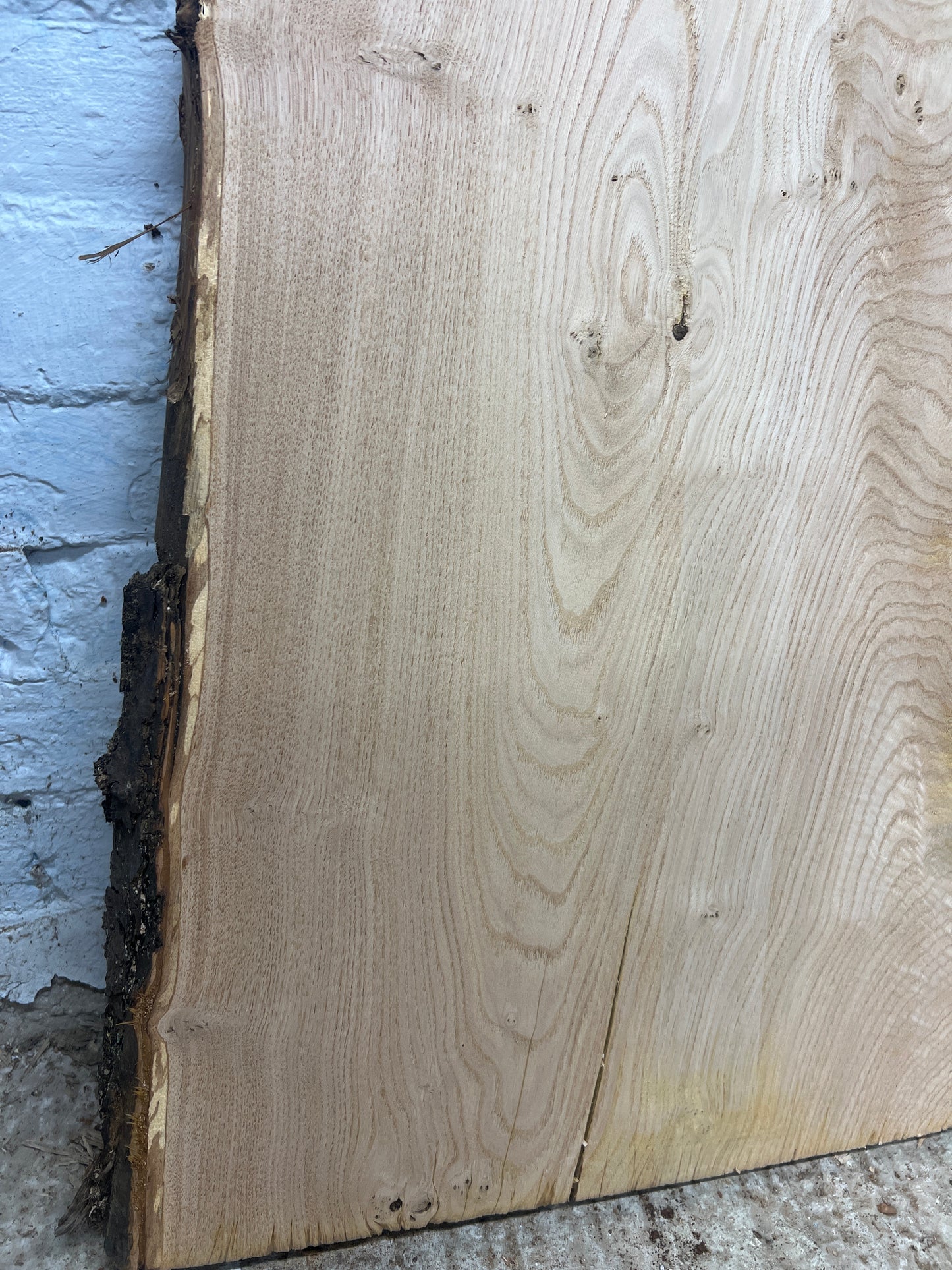 Chestnut No 66- 710x580-770x40mm Planed