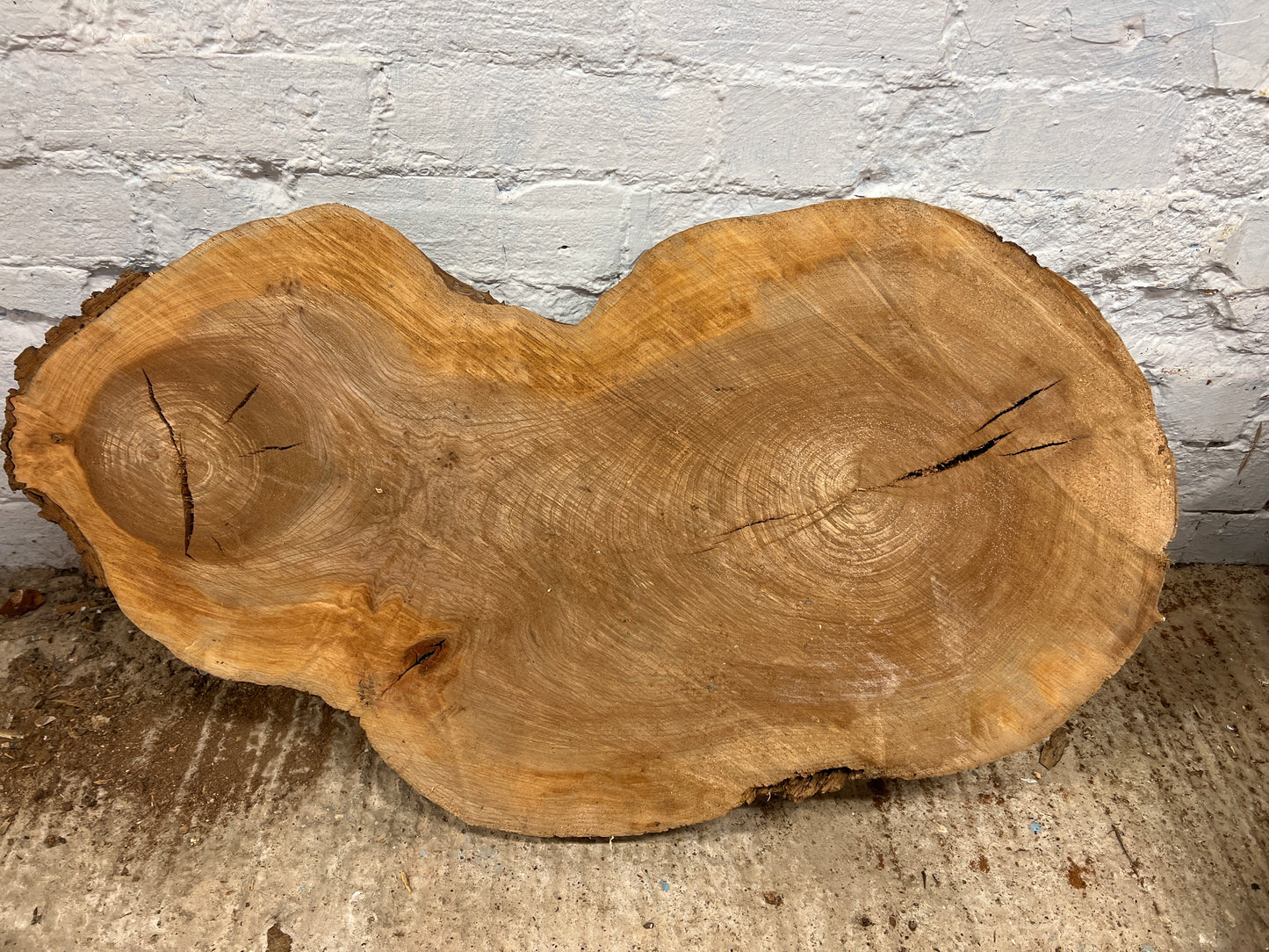 Elm No 139 - 430x820x90mm Sawn