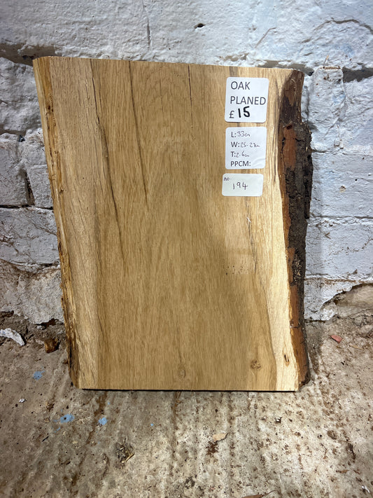 Oak No 194 - 330x250-270x26mm Planed