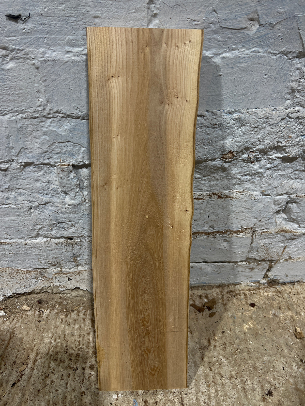 Elm No 120 - 545x140-150x27mm Planed