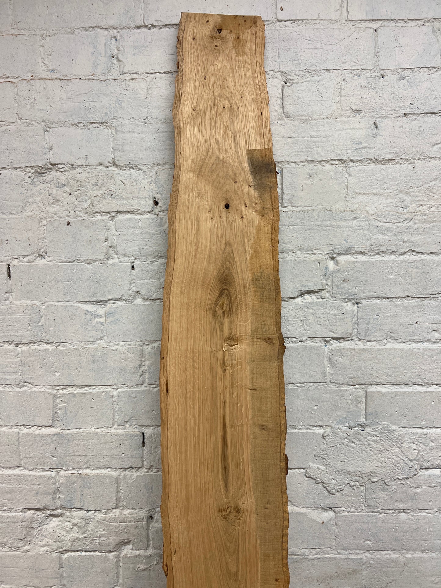 Oak No 21 - 1970x140-200x23mm Planed