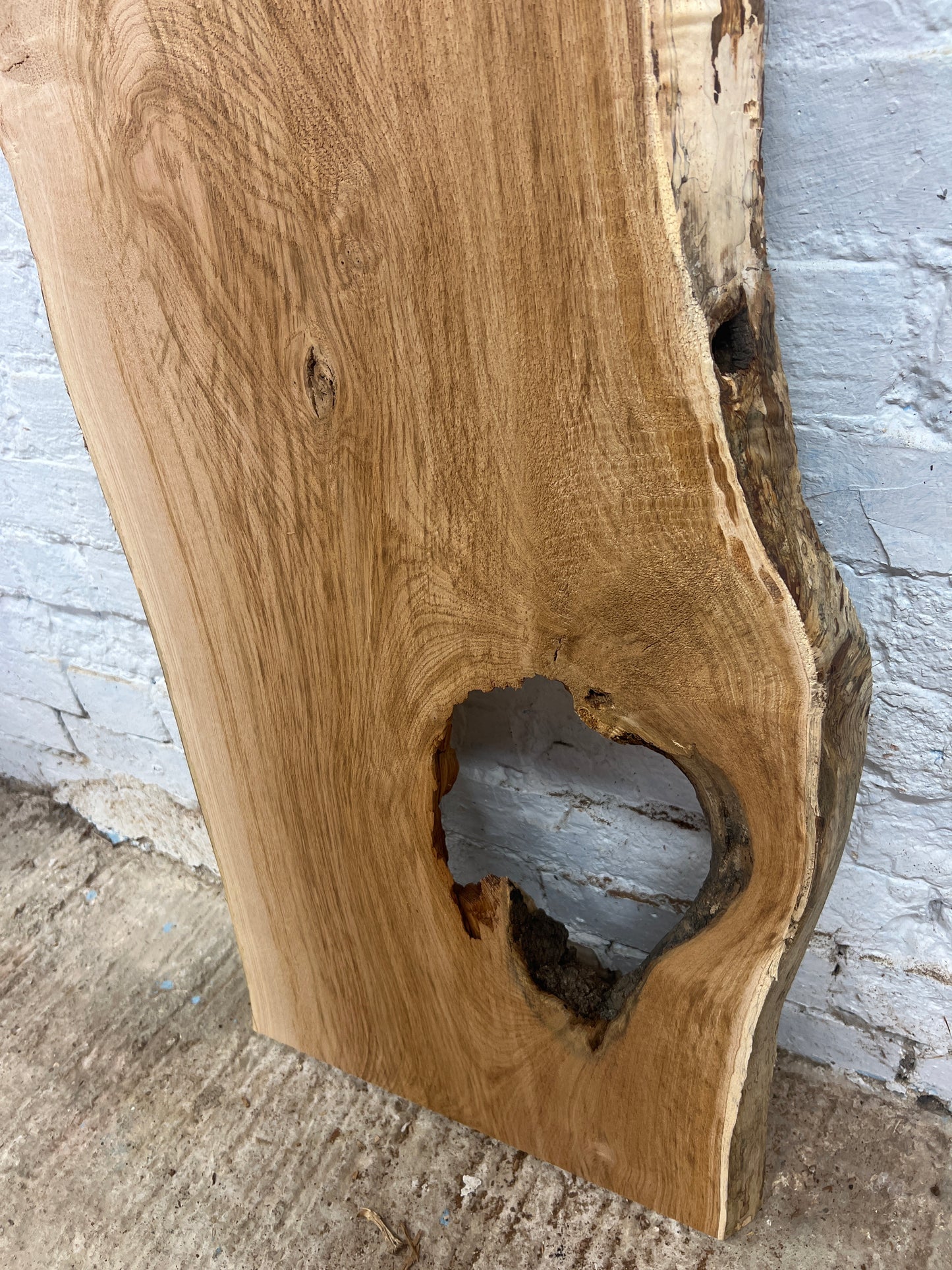 Sweet Chestnut No 63 - 970x430-490x35mm Planed
