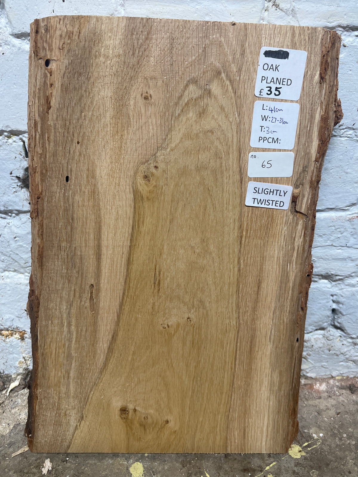 Oak No 65 - 410x270-310x30mm laned