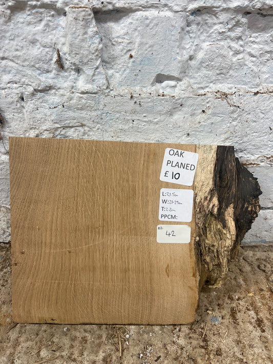 Oak No 42 - 215x210-290x32mm Planed