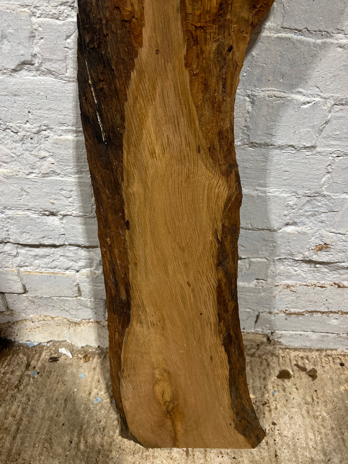 Oak No 203 - 1220x190-310x35mm Planed