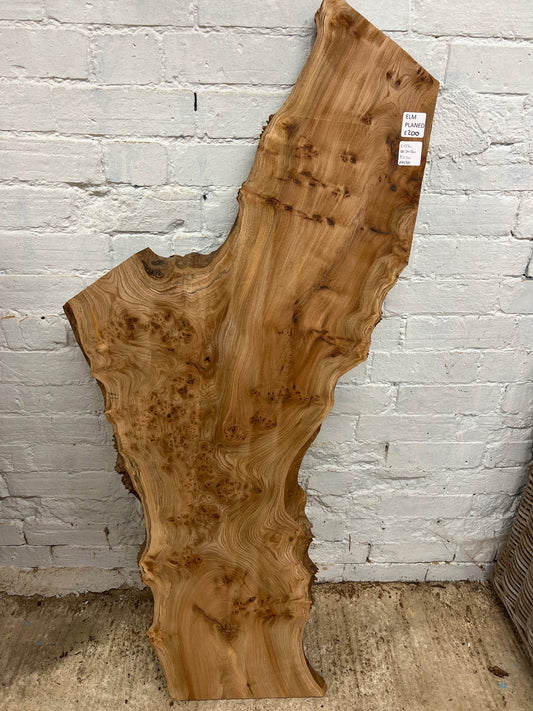 Burr Elm No 15 - 1370x240-560x25mm Planed