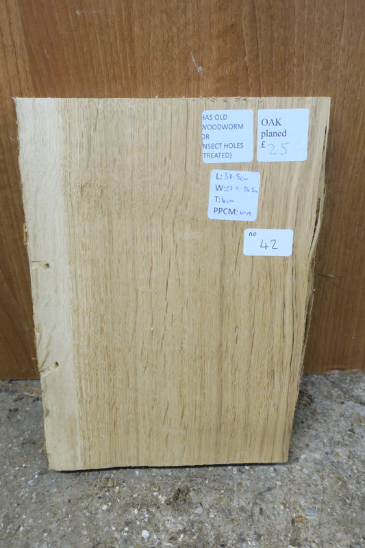 Oak No 42 - 305x235-345x40mm Planed