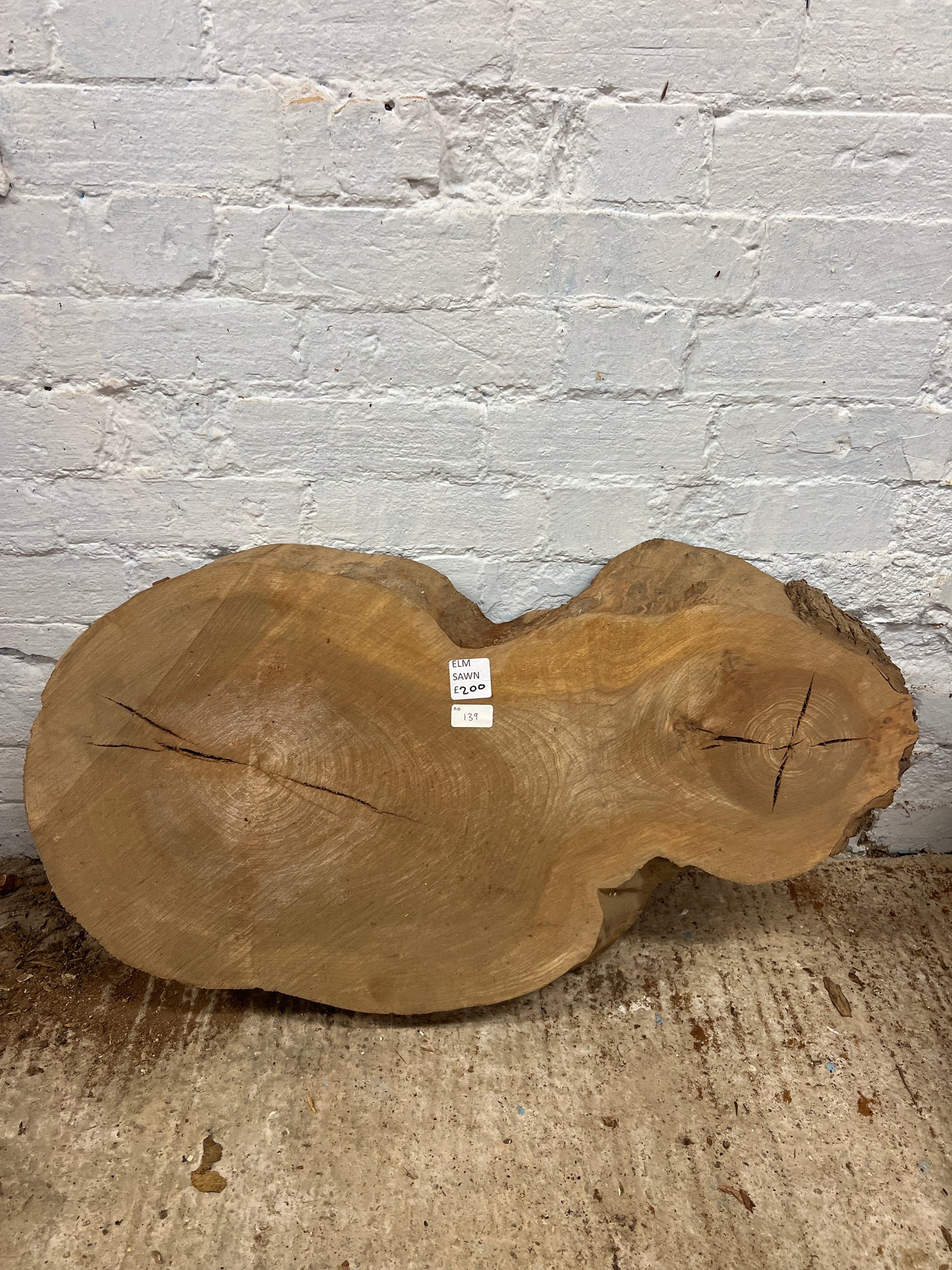 Elm No 139 - 430x820x90mm Sawn