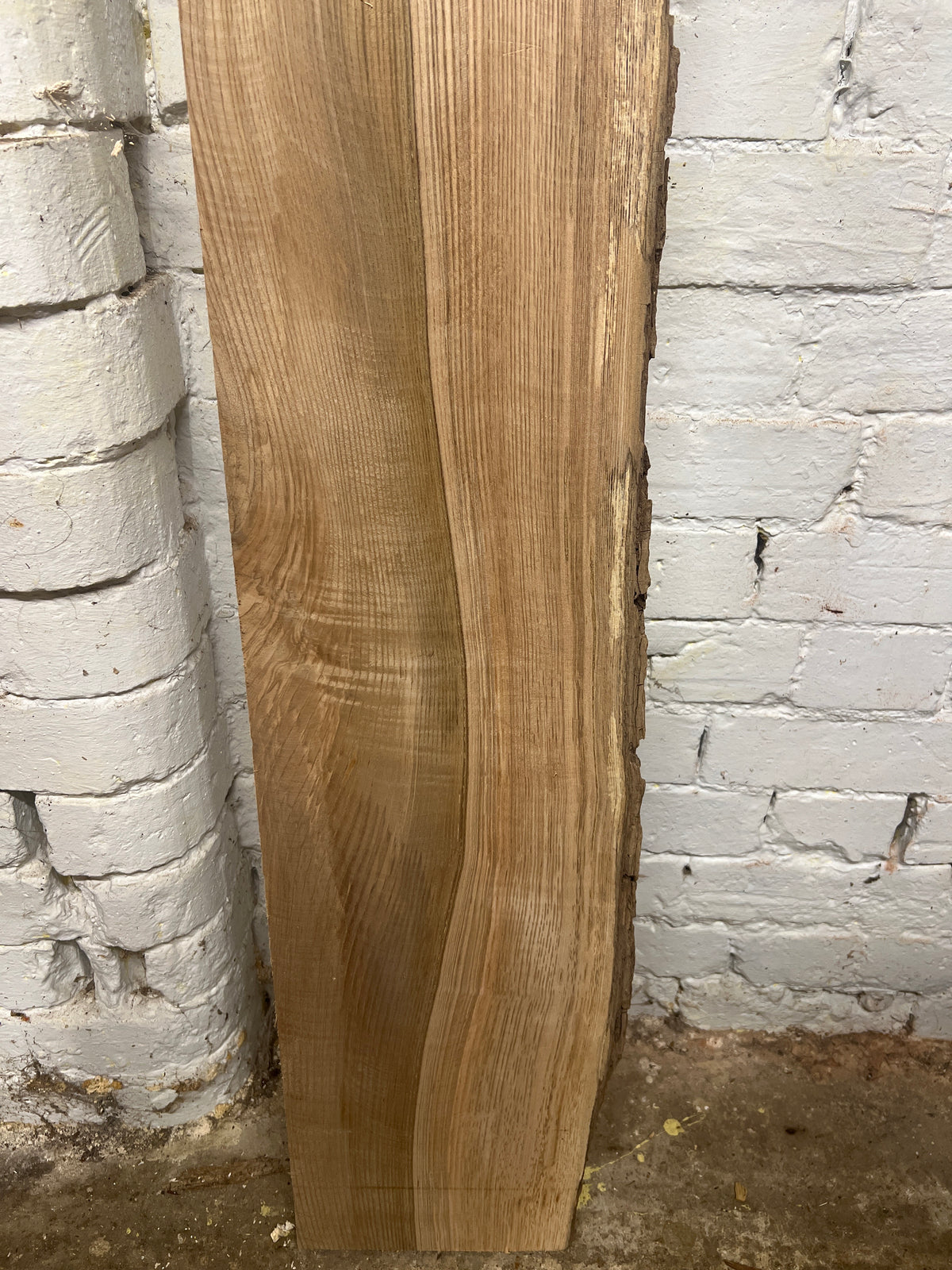 Ash No 93 - 1490x220-250x35mm Planed