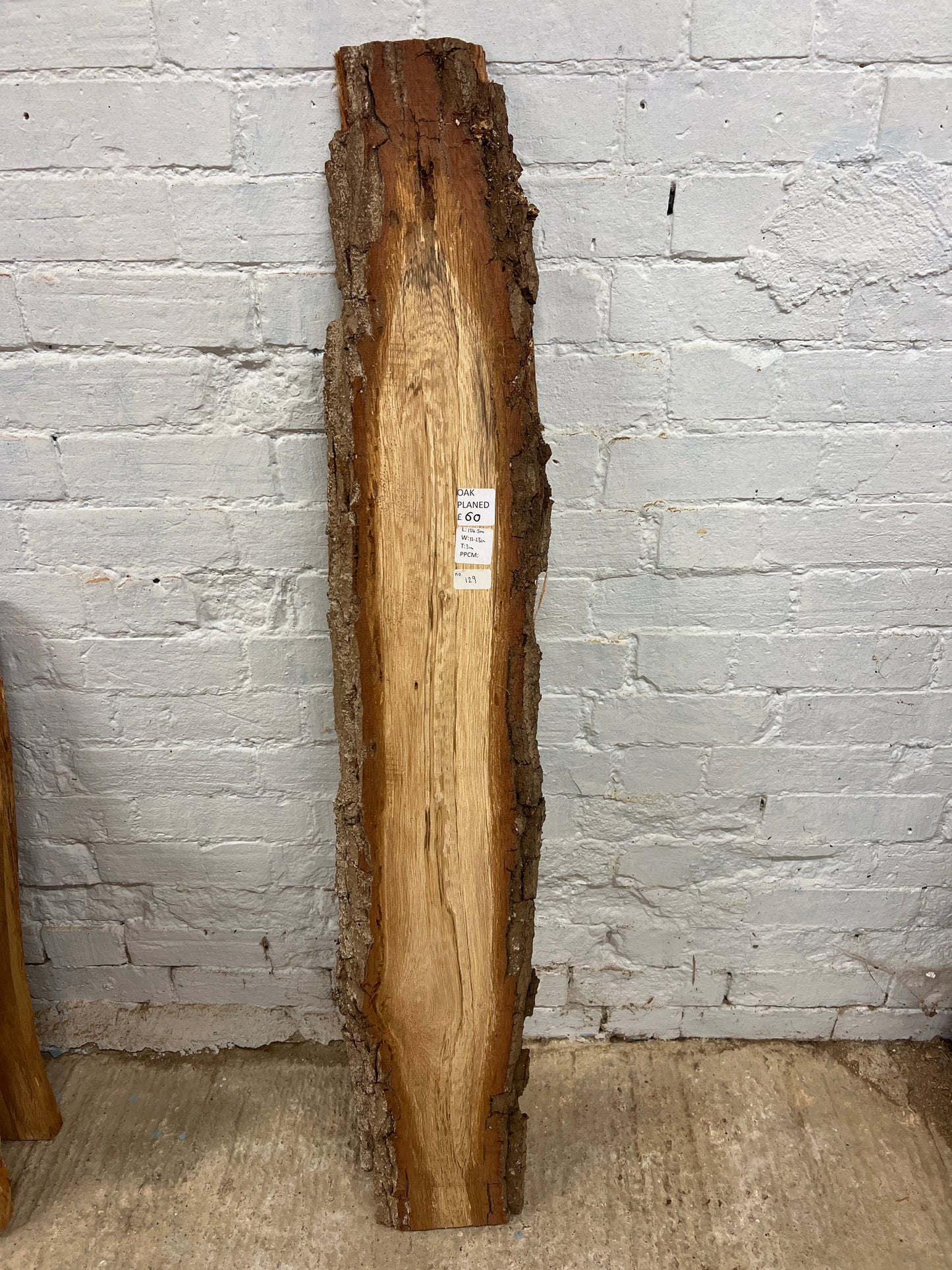 Oak No 129 - 1345x130-230x30mm Planed