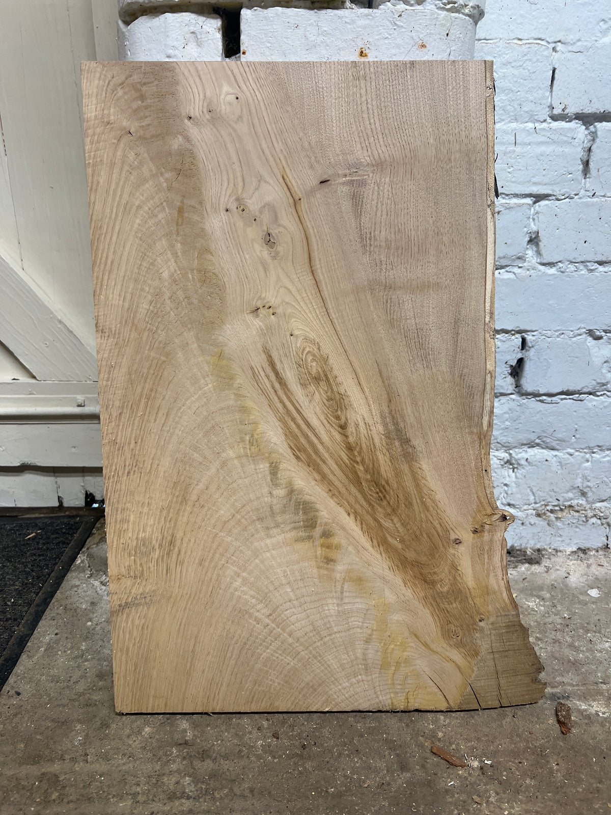 Chestnut No 66 - 605x350-430x40mm Planed