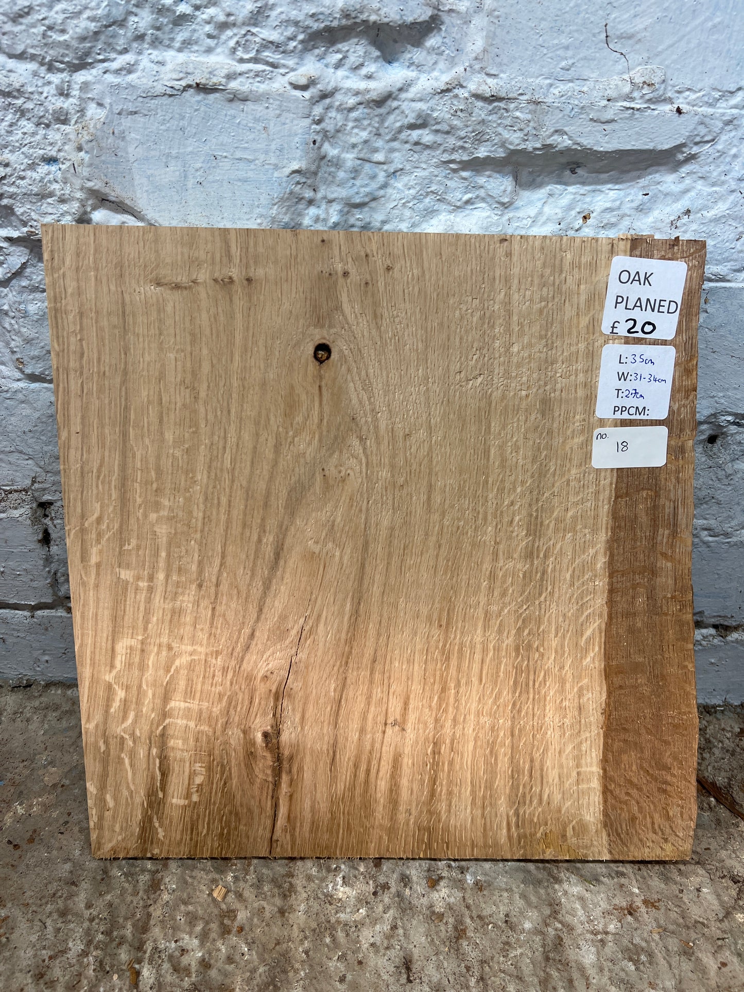 Oak No 18 - 350x310-340x27mm Planed