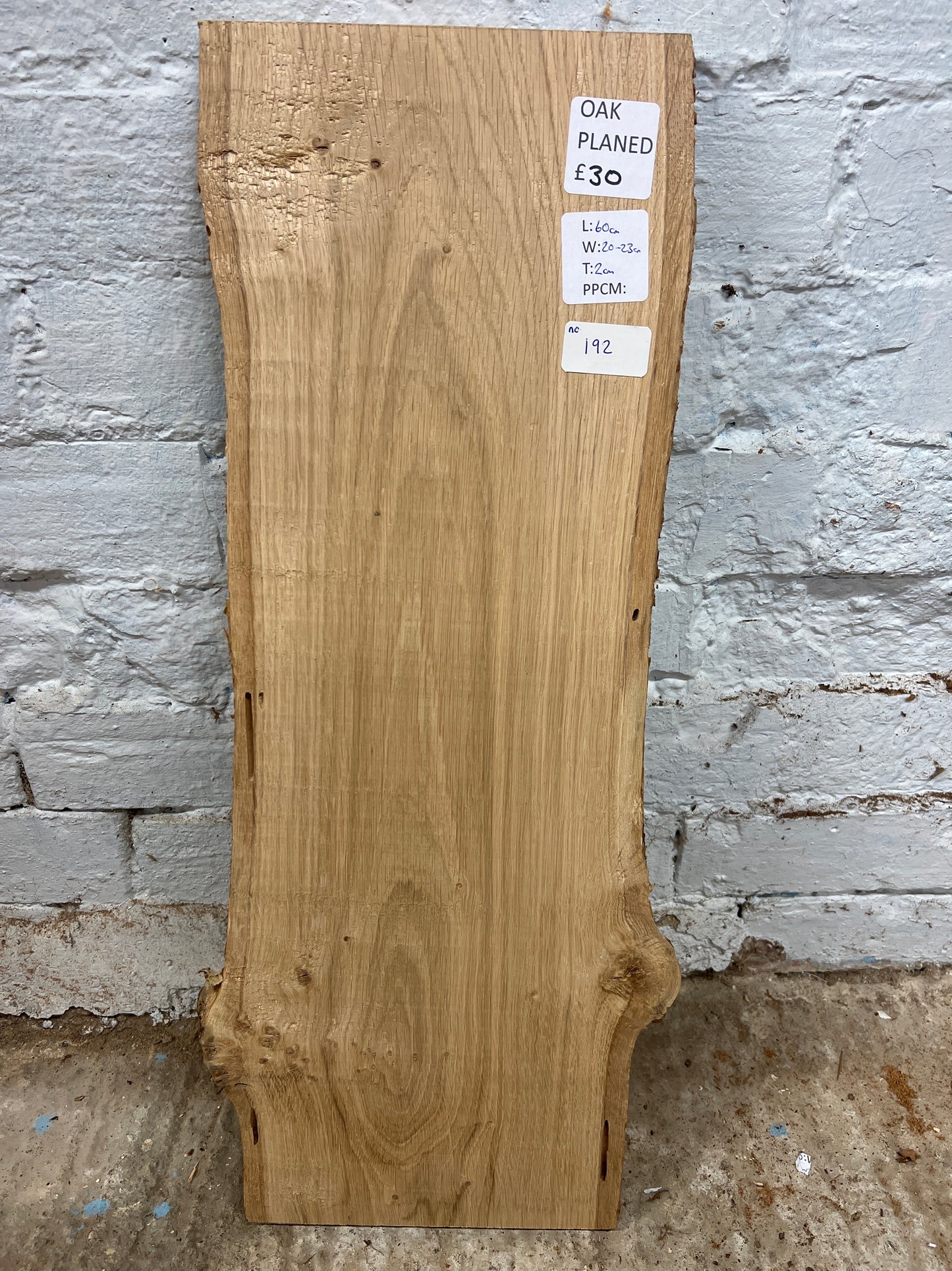 Oak No 192 - 600x200-230x20mm Planed