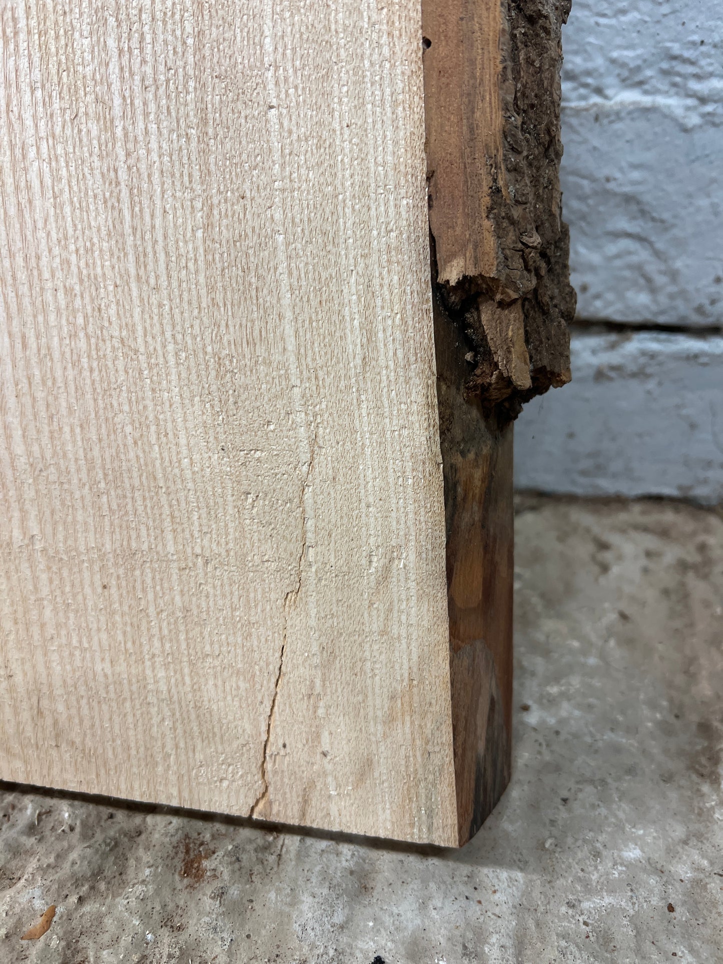 Ash No 39 - 380x200-215x37mm Planed