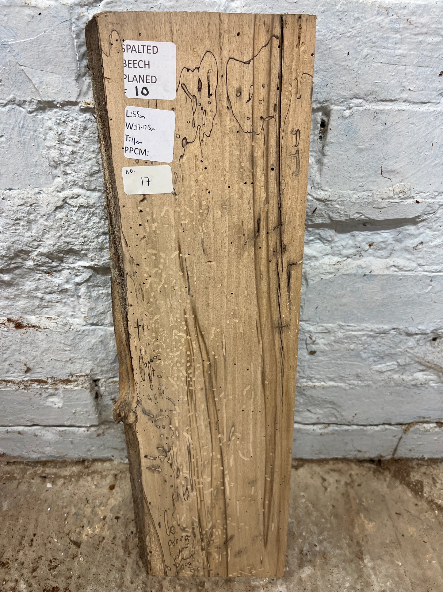 Spalted beech No 17 - 550x170-175x40mm Planed