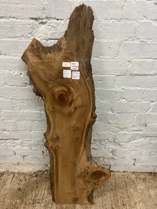 Elm No 13 - 1140x240-370x25mm Planed