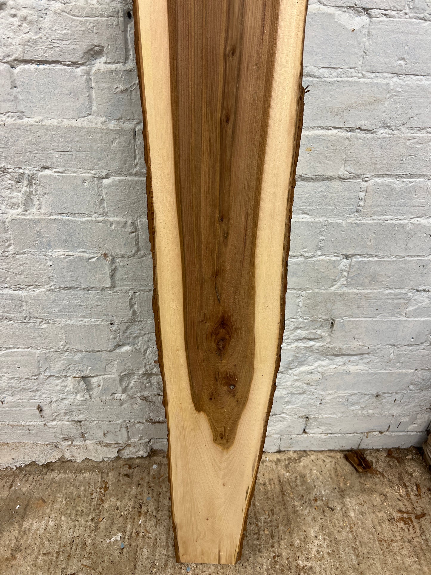 Elm No 10 - 1930x120-240x25mm Planed