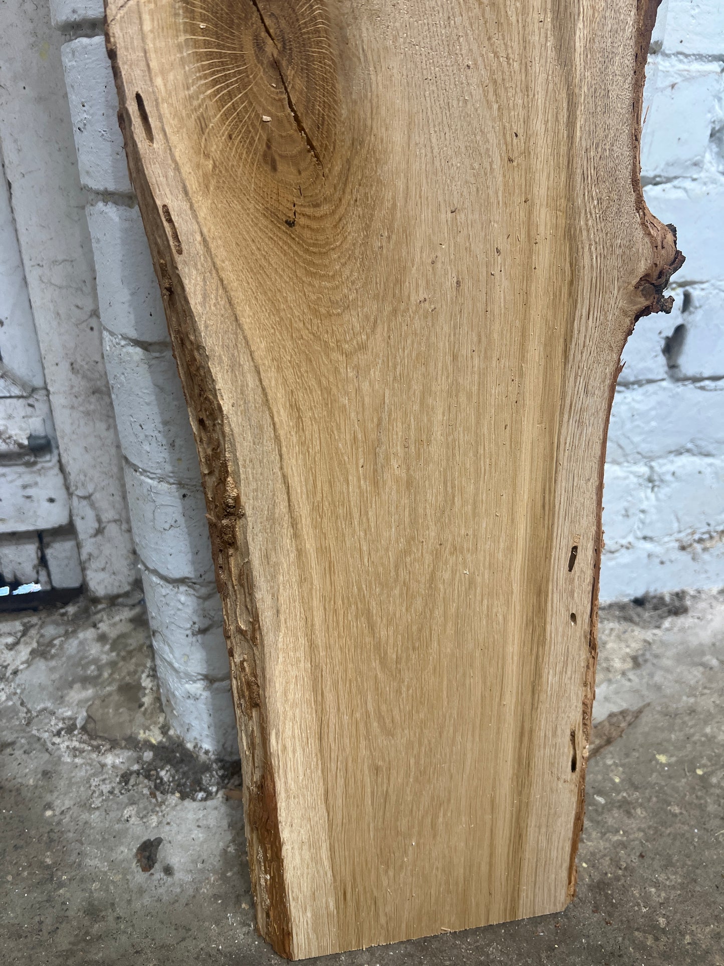 Oak No 252 - 800x180-240x27mm Planed