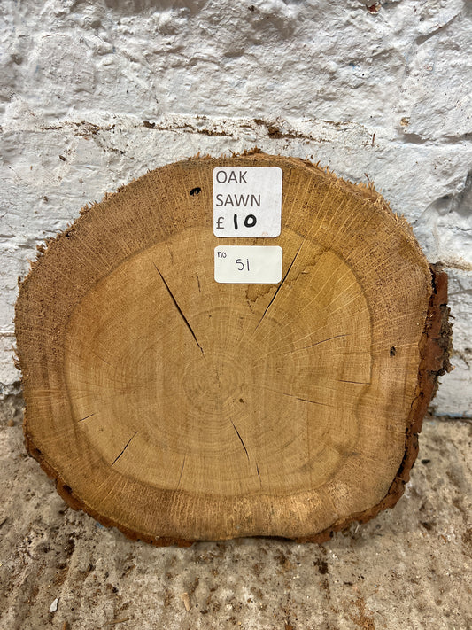 Oak Round No 51 - 270x250x50mm Sawn