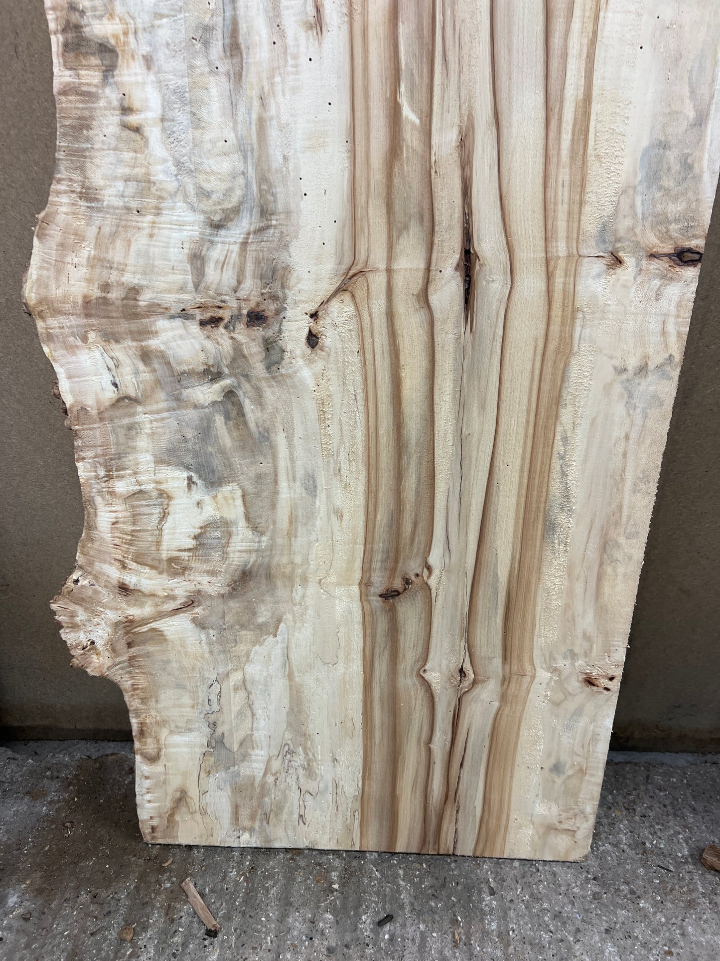 Horse Chestnut No 185 - 1960x530-590x70mm Planed