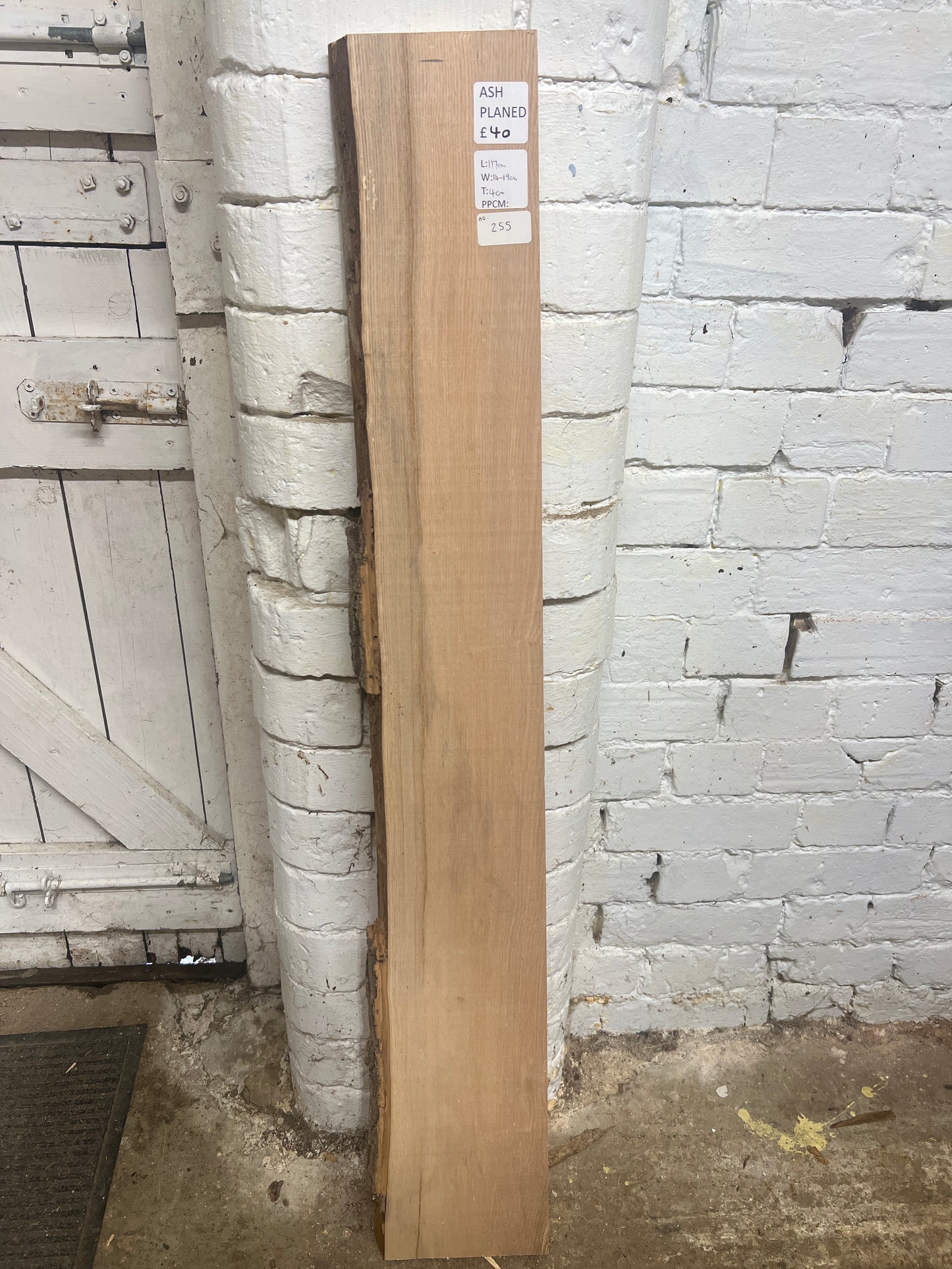 Ash No 255 - 1170x140-190x40mm Planed