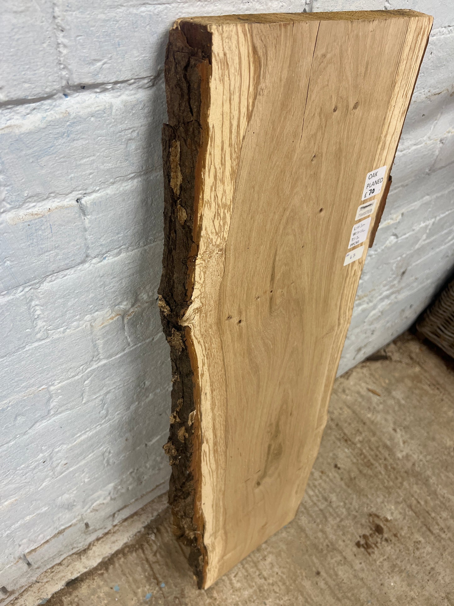 Oak No 67 - 1113x300-350x37mm Planed
