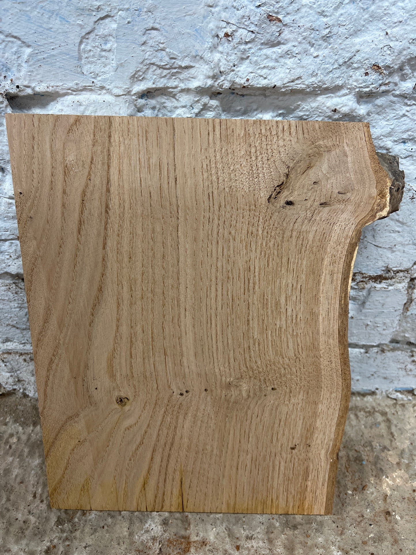 Chestnut No 177 - 320x240-270x37mm Planed