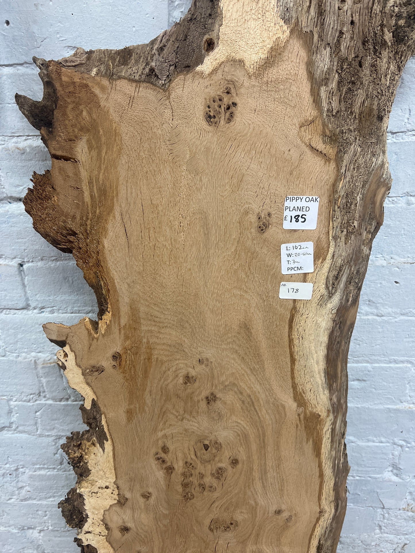 Aged Pippy Oak No 178 - 1620x200-500x30mm Planed