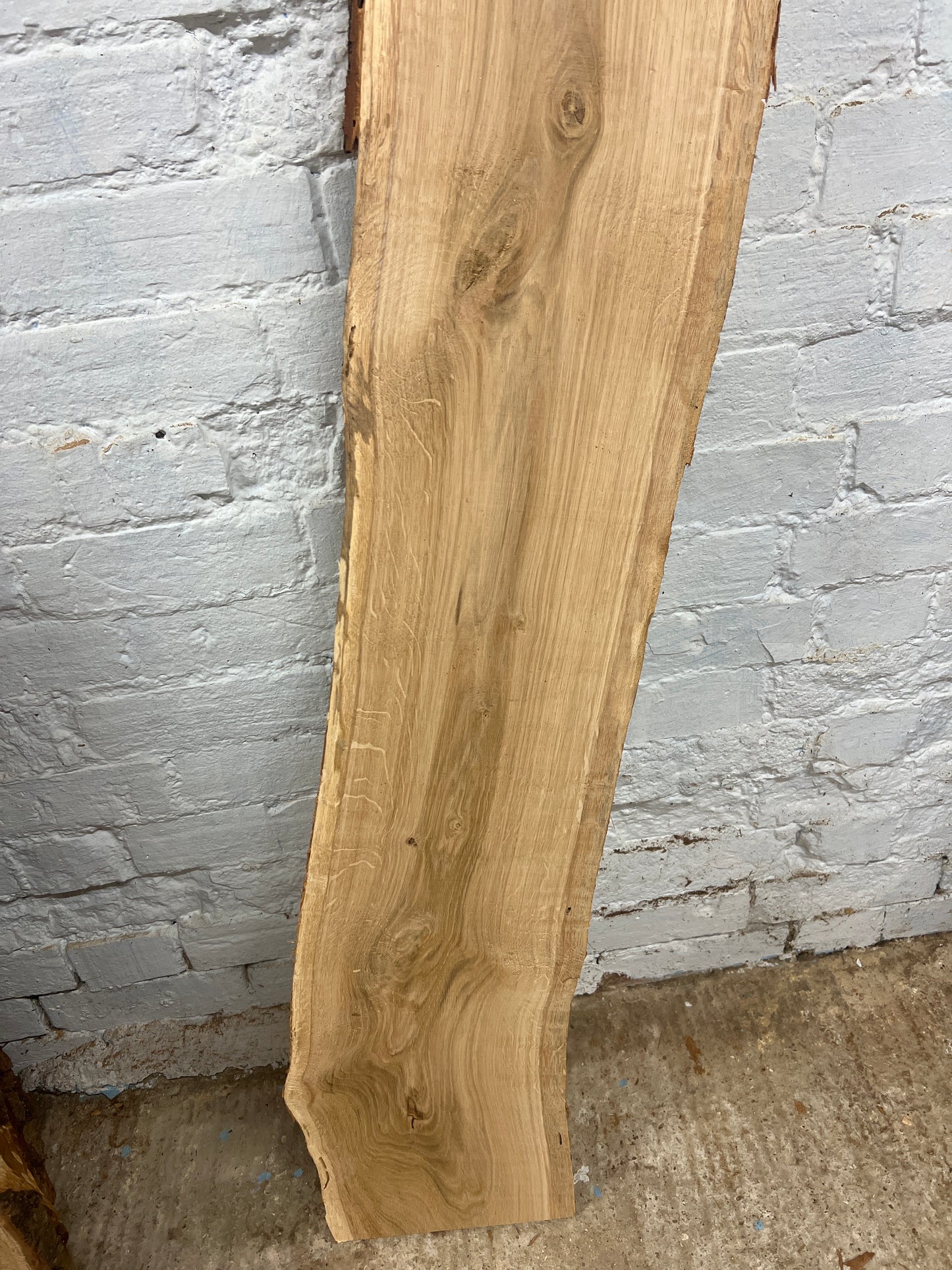 Oak No 188 - 1400x230-260x20mm Planed