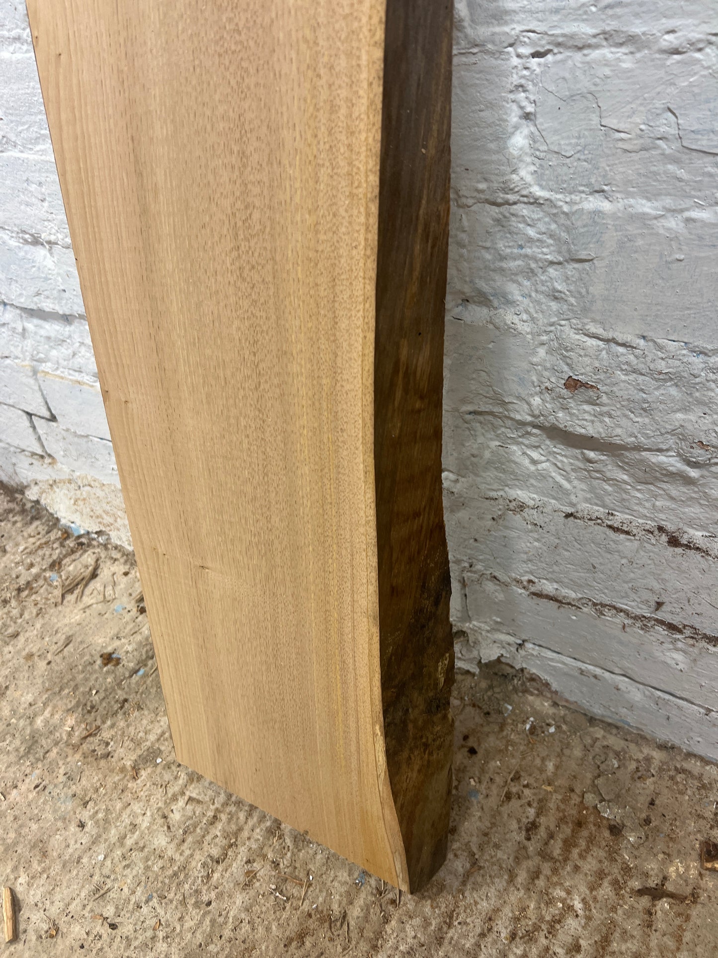 Chestnut No 163 - 1000x220-260x43mm Planed