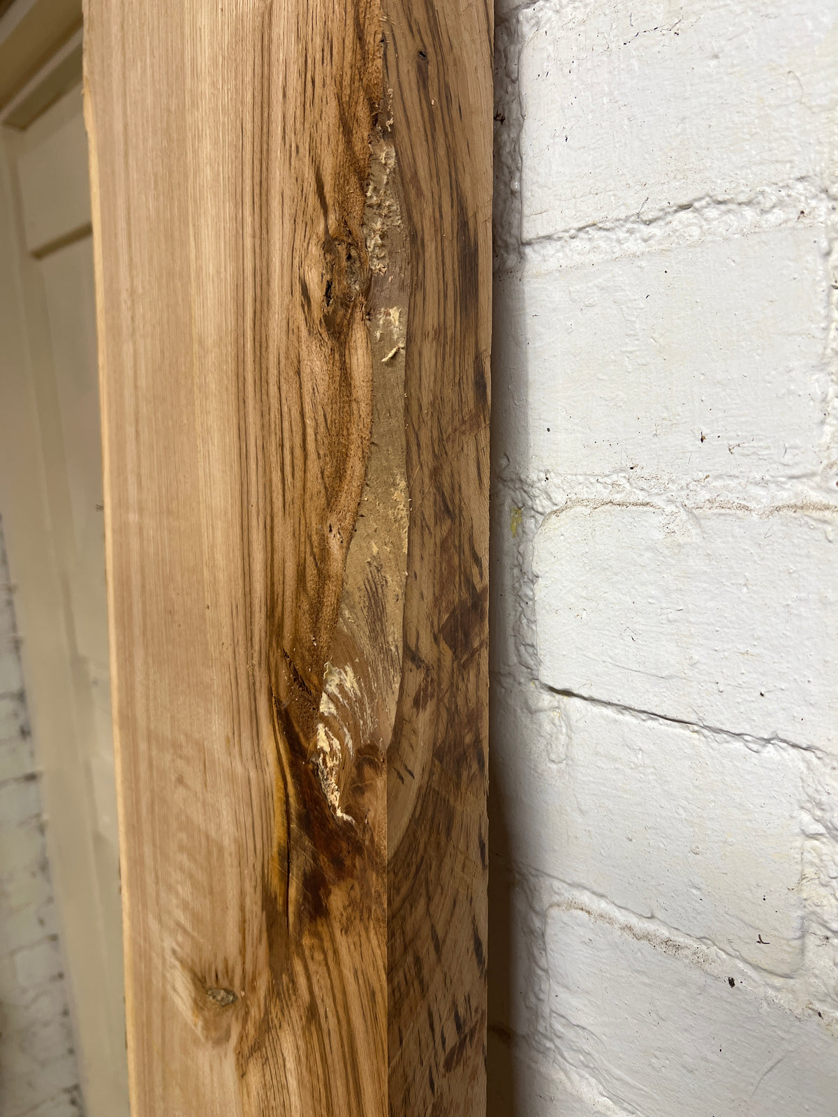 Chestnut No 118 - 1760x280-350x45mm Planed