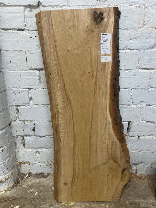 Oak No 129 - 790x290-350x30mm Planed