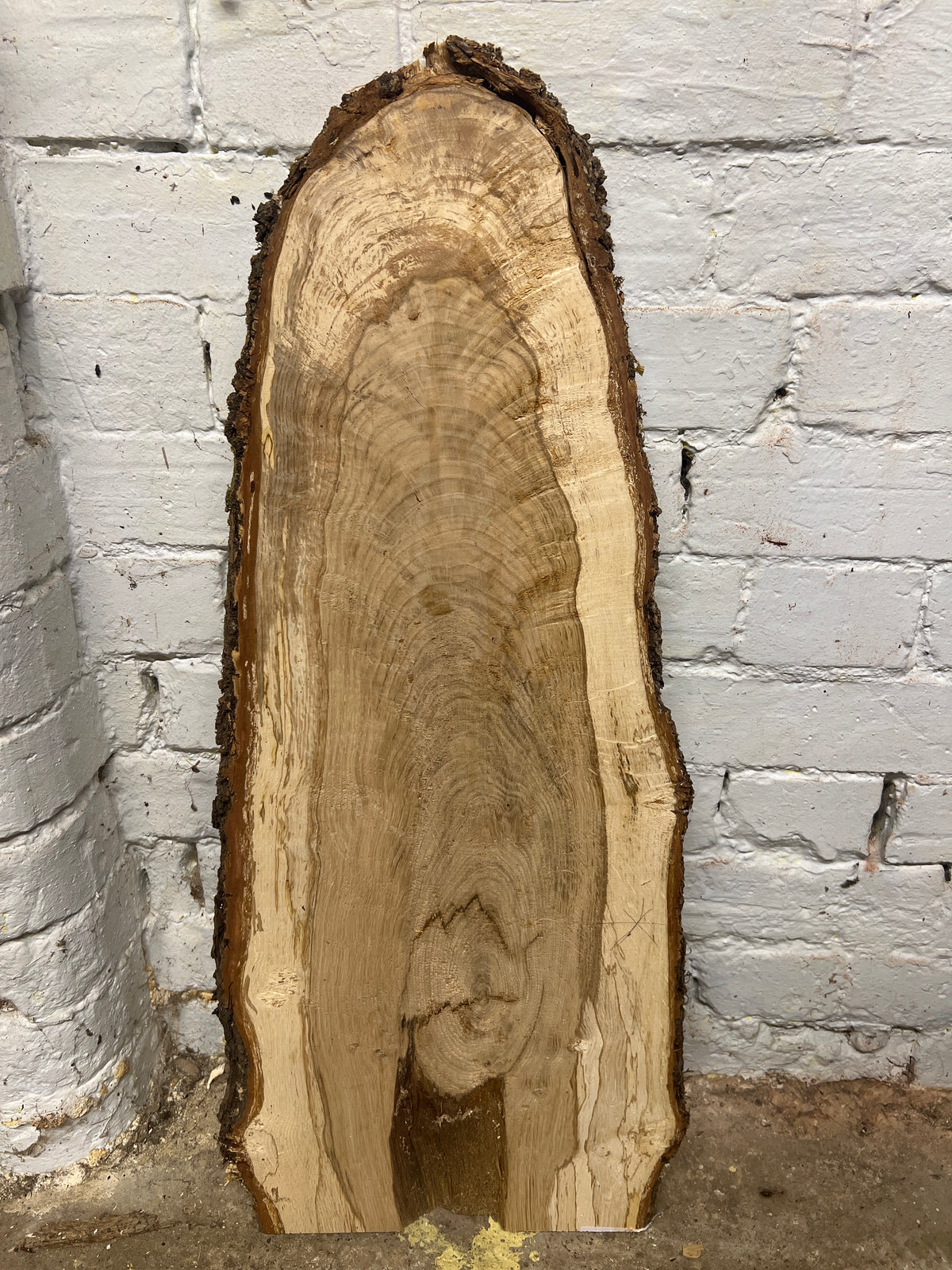 Oak No 194 - 780x180-330x26mm Planed