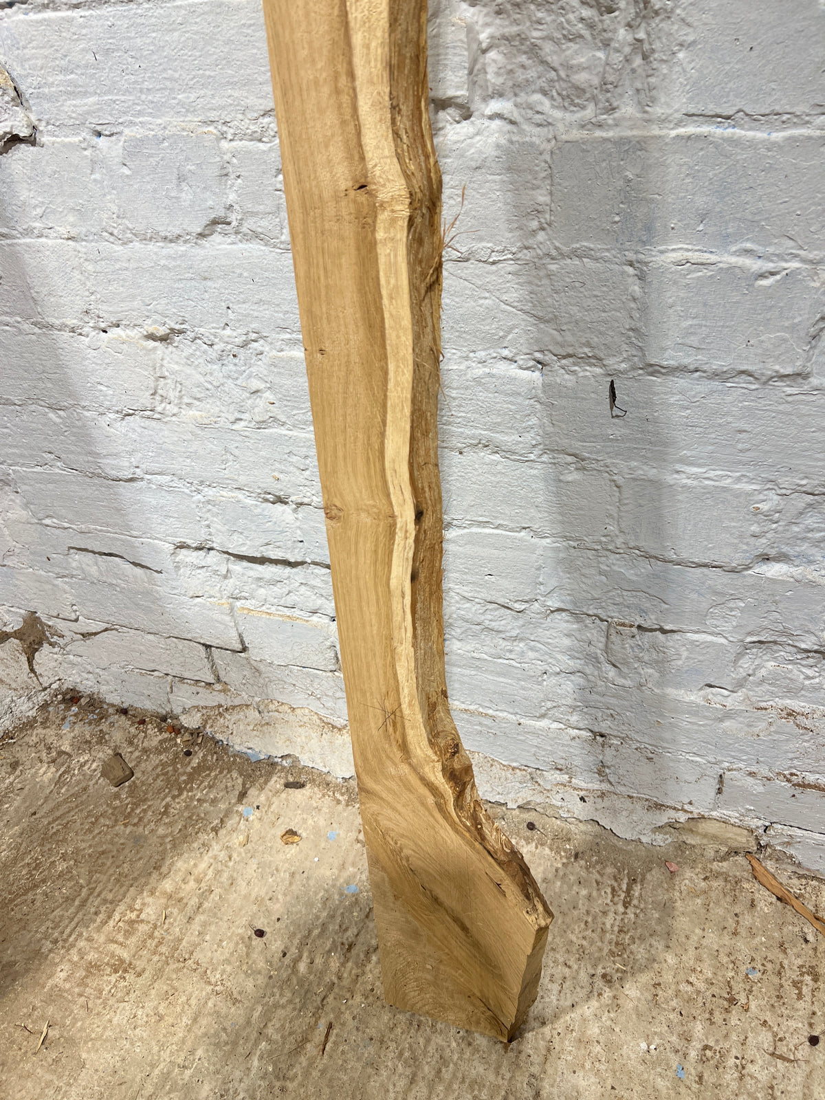 Oak No 113 - 1485x70-150x28mm Planed