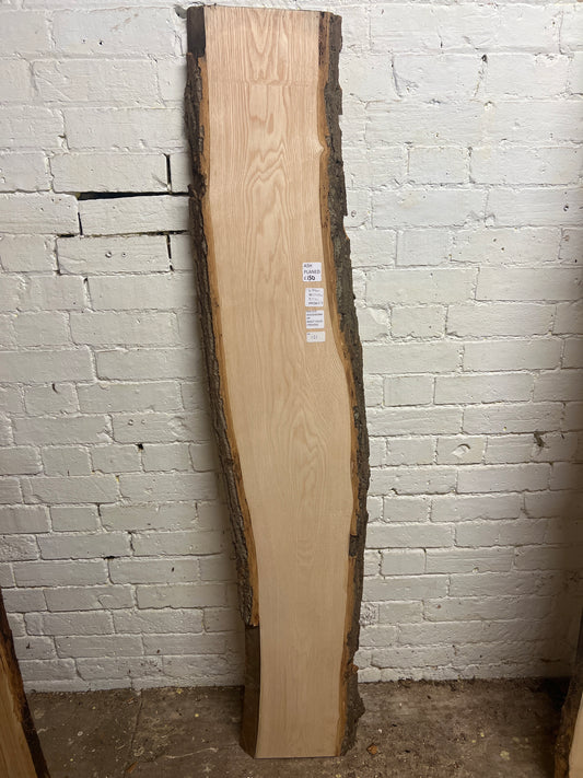 Ash No 121 - 1640x270-330x32mm Planed